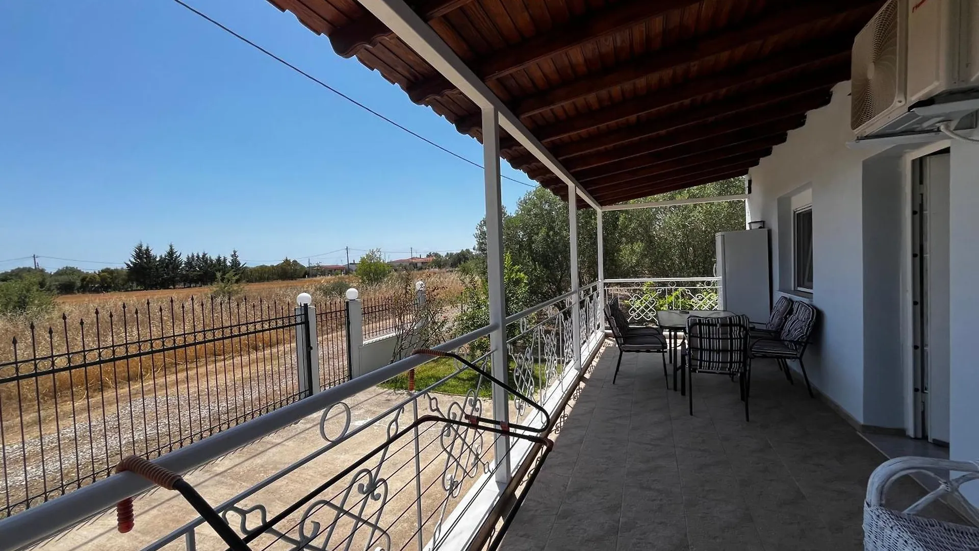 Villa Maria'S House With Garden Sozopoli