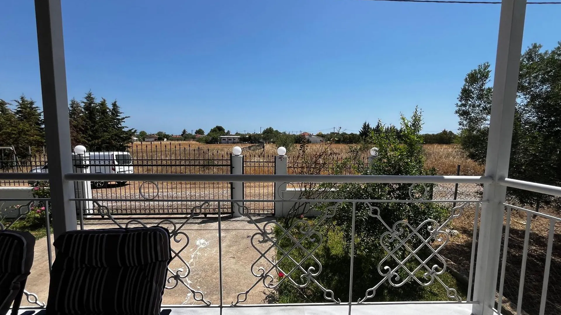 Villa Maria'S House With Garden Sozopoli